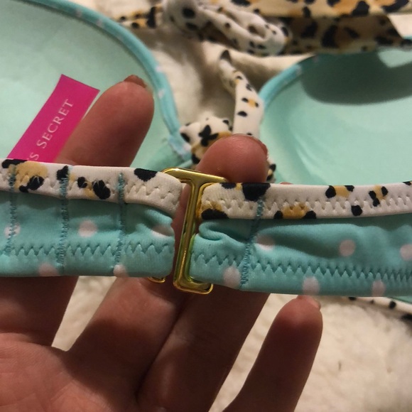 Victoria’s Secret bikini 👙 - Picture 4 of 4